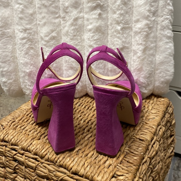 Jessica Simpson Deirea Size: 7.5 Worn only once                Like New - Picture 5 of 8